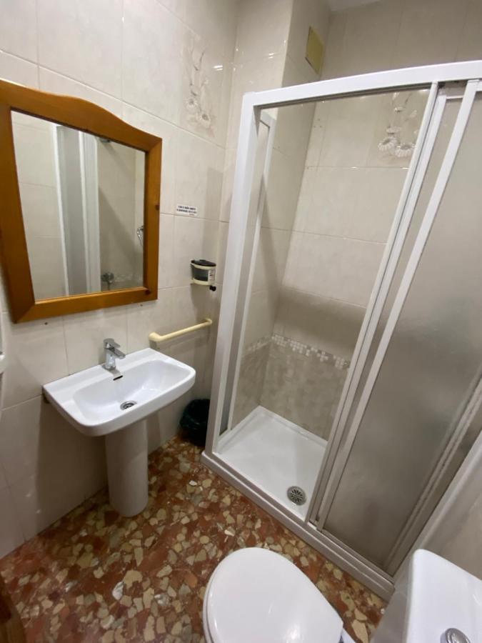 Hostal Magaña Málaga Exterior foto